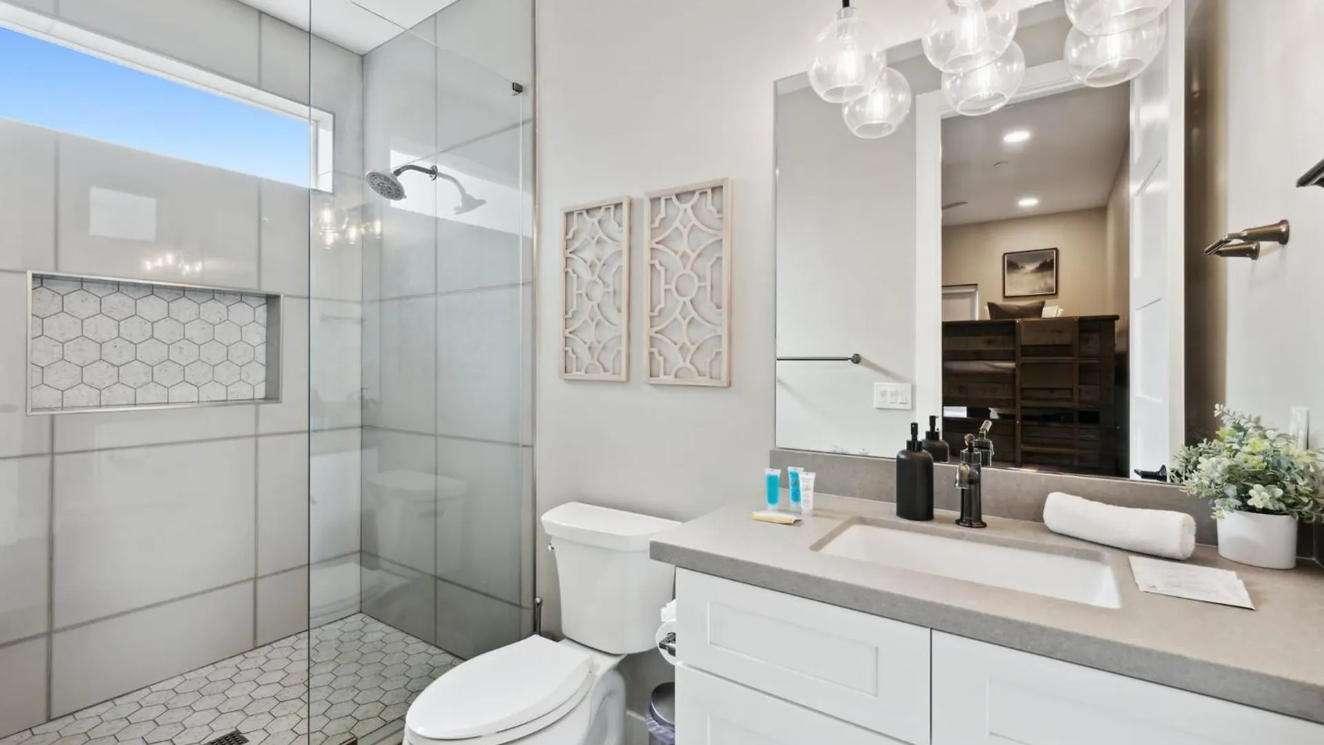 Lavish Luxuries In Old Town Villa Scottsdale